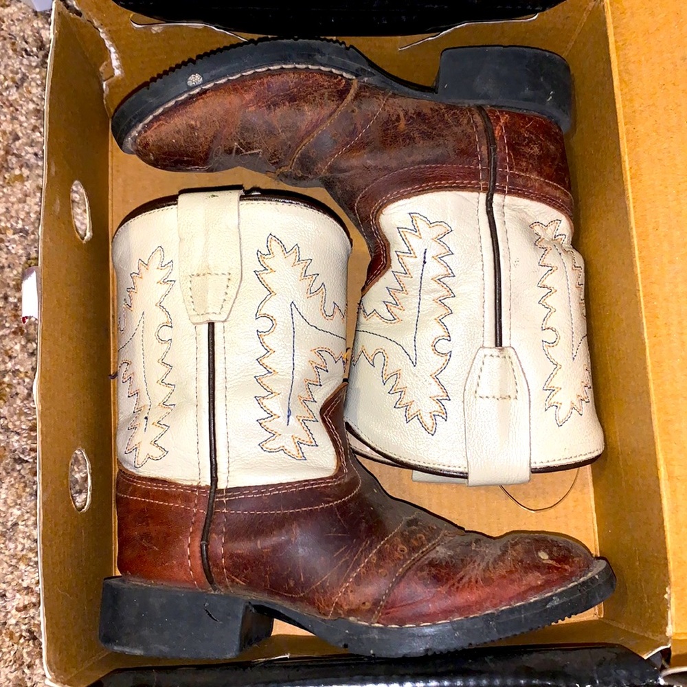 Toddler cowboy boots!